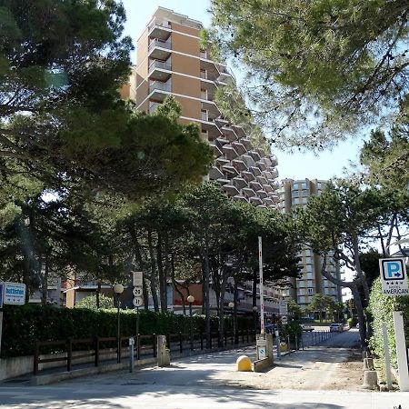 Nuovo Fronte Spiaggia, Terrazza Sul Mare E Piscina Lignano Sabbiadoro Zewnętrze zdjęcie